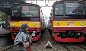 Kereta Yang Berangkat Dari Stasiun Jakarta Kota